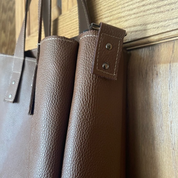 Brown Leather Tote Bag - Picture 2 of 4